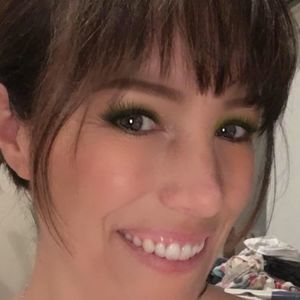 Meet your Posher, Jeannette